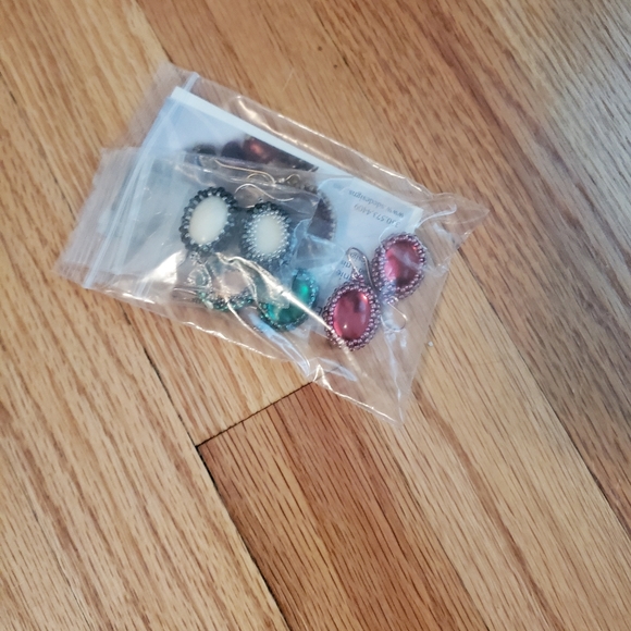 Set of 4 SDE Designs Earrings - Picture 2 of 12